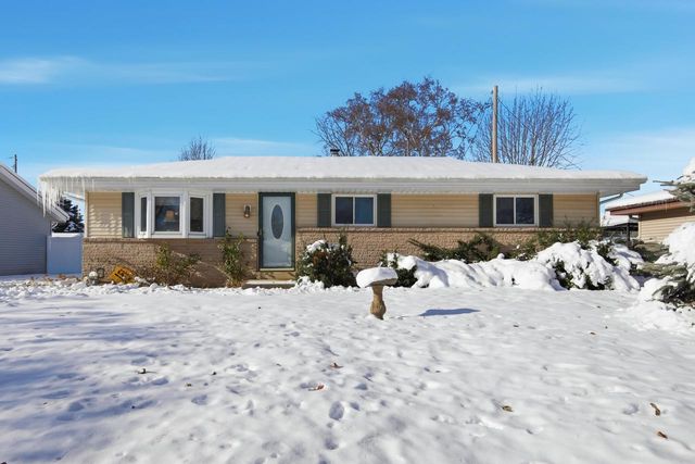 4339 S 49th STREET, Greenfield, WI 53220