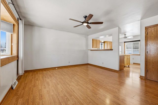 4339 S 49th STREET, Greenfield, WI 53220