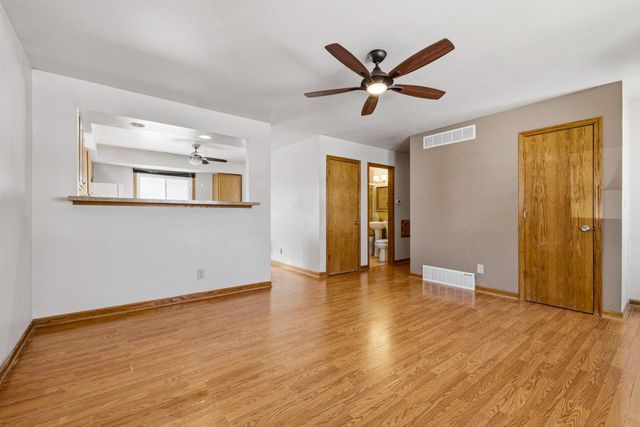 4339 S 49th STREET, Greenfield, WI 53220