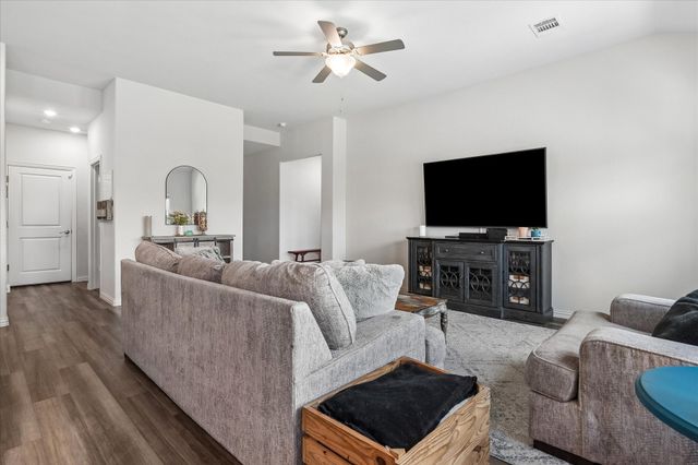 223 Fieldstone Drive, Melissa, TX 75454
