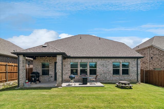 223 Fieldstone Drive, Melissa, TX 75454