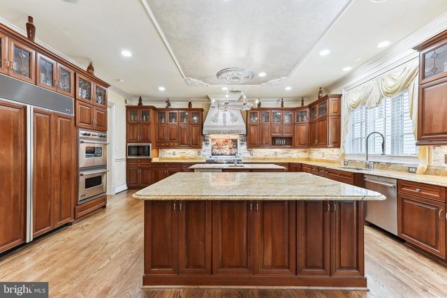 12792 YATES FORD RD, Clifton, VA 20124