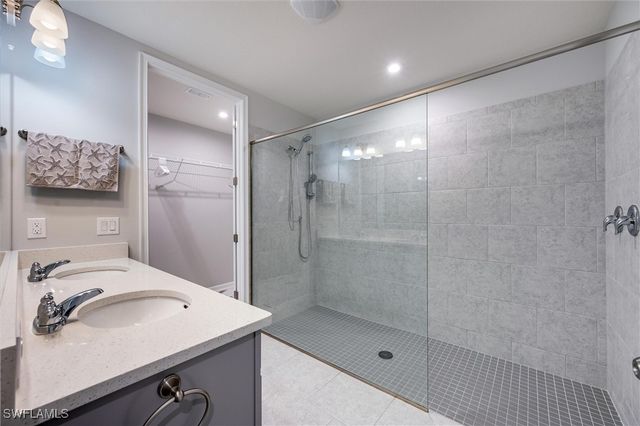 4607 Arboretum CIR 103, Naples, FL 34112