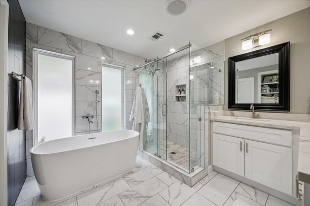 9840 Warwana Road, Houston, TX 77080