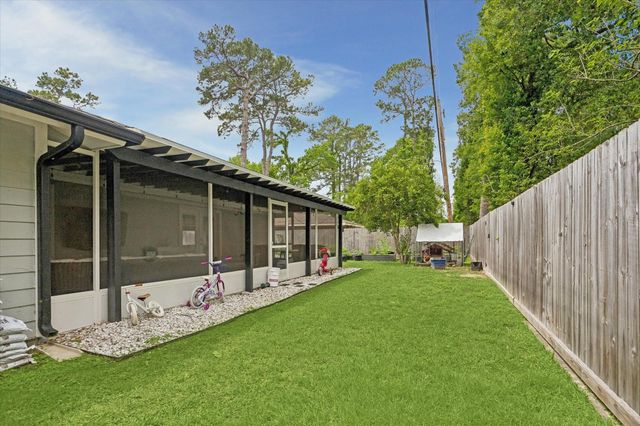 9840 Warwana Road, Houston, TX 77080