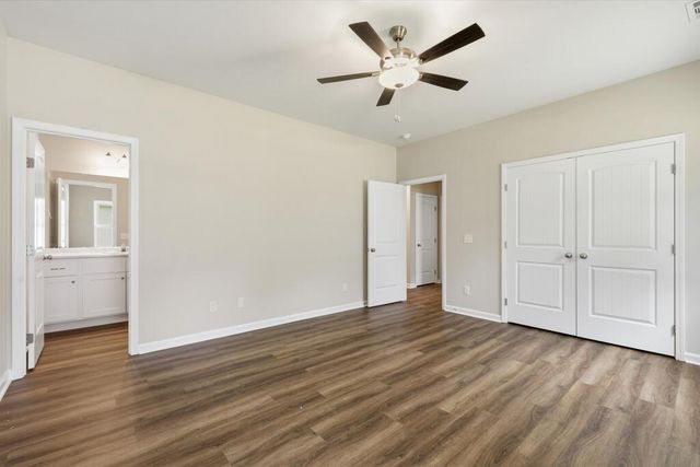 1300 Kentucky Street, Darien, GA 31305