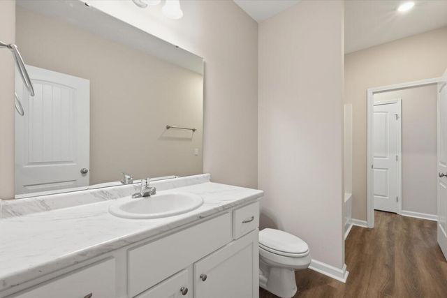 1300 Kentucky Street, Darien, GA 31305