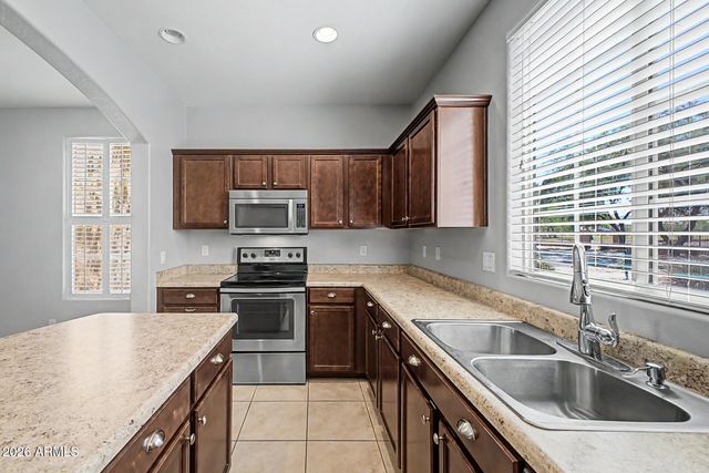 17746 W BANFF Lane, Surprise, AZ 85388