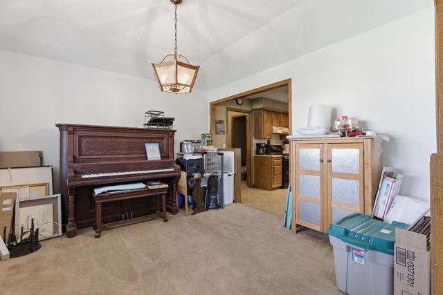 5743 N Charles St, Wichita, KS 67204