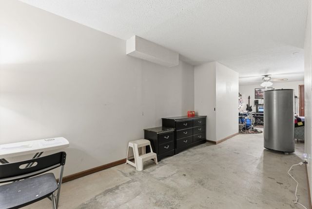 5743 N Charles St, Wichita, KS 67204