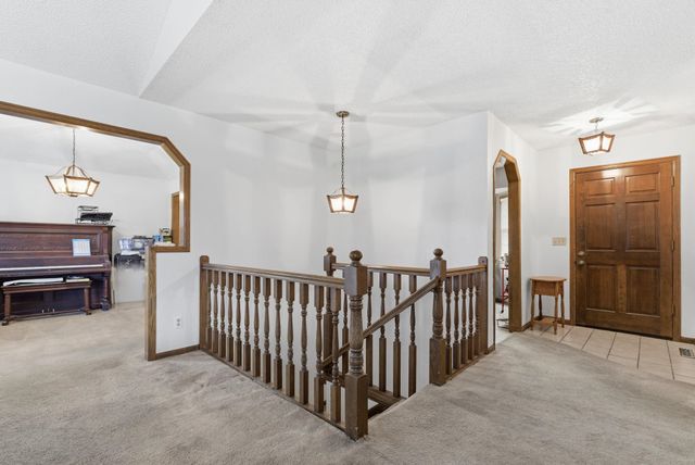 5743 N Charles St, Wichita, KS 67204