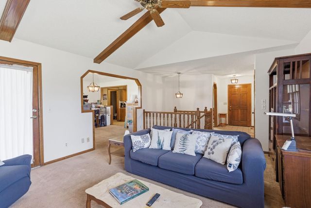 5743 N Charles St, Wichita, KS 67204