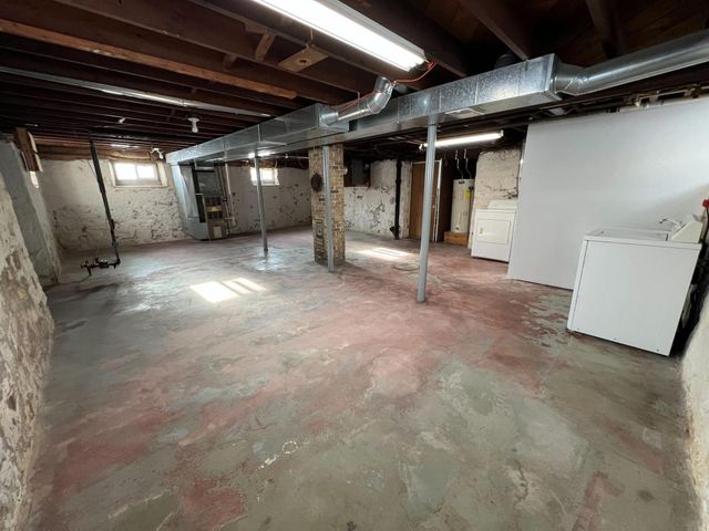 3621 1st Avenue, Hibbing, MN 55746