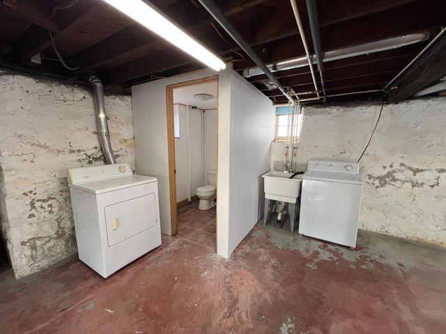 3621 1st Avenue, Hibbing, MN 55746