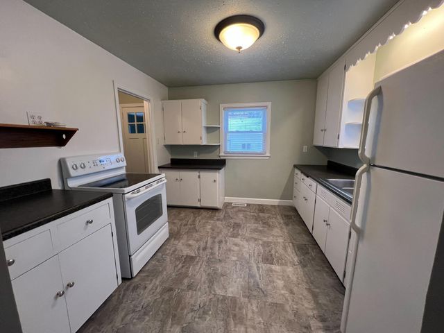 3621 1st Avenue, Hibbing, MN 55746