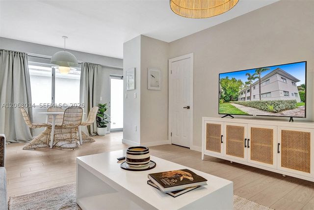 1415 16th St 2, Miami Beach, FL 33139
