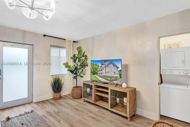 1415 16th St 2, Miami Beach, FL 33139