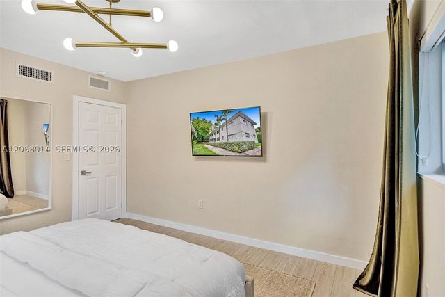 1415 16th St 2, Miami Beach, FL 33139