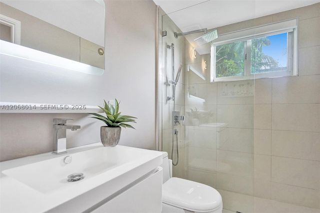 1415 16th St 2, Miami Beach, FL 33139