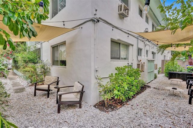 1415 16th St 2, Miami Beach, FL 33139