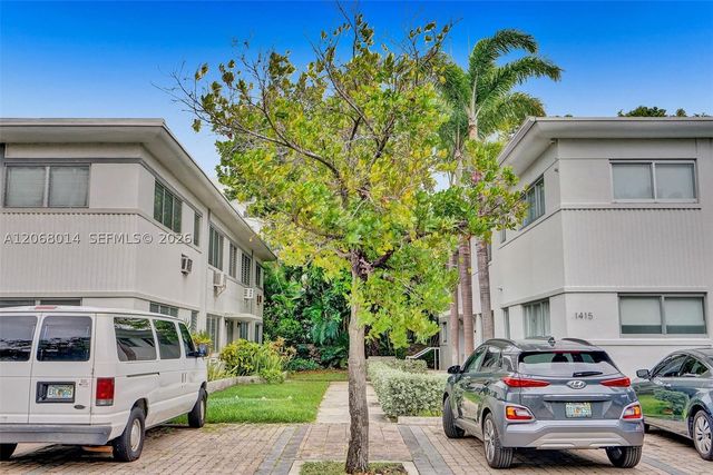 1415 16th St 2, Miami Beach, FL 33139