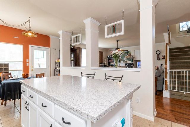 232 Village Commons BLVD, Georgetown, TX 78633