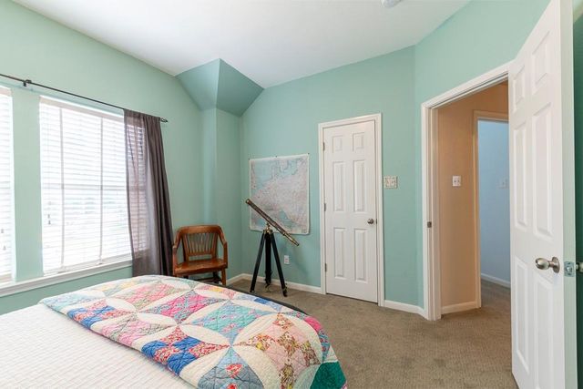 232 Village Commons BLVD, Georgetown, TX 78633