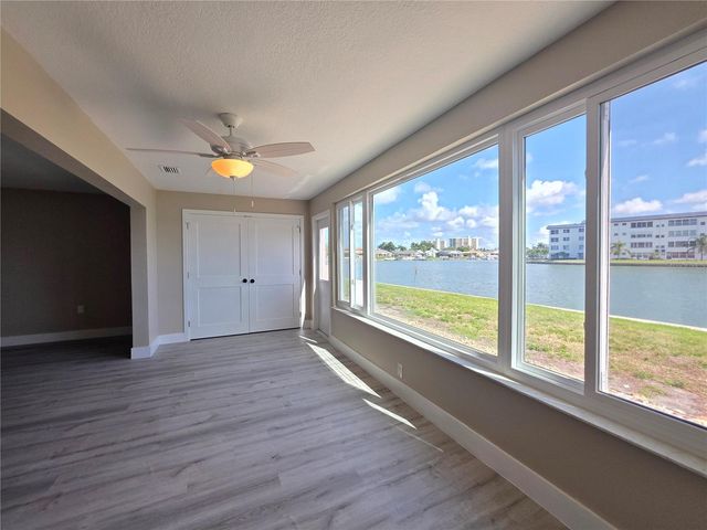 6025 SHORE BOULEVARD S 105, Gulfport, FL 33707