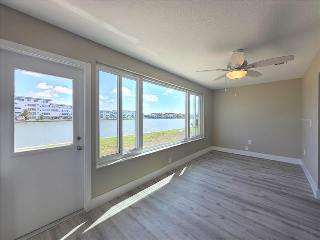 6025 SHORE BOULEVARD S 105, Gulfport, FL 33707