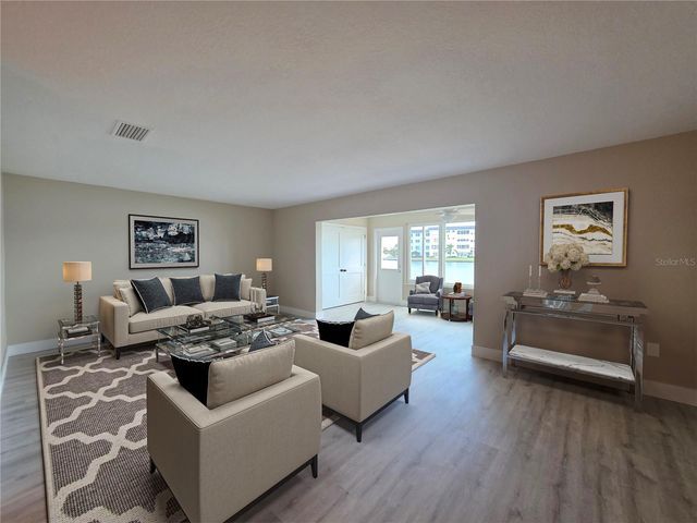 6025 SHORE BOULEVARD S 105, Gulfport, FL 33707