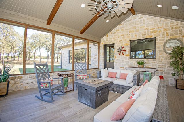 16146 FM 372, Valley View, TX 76272