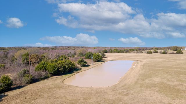 16146 FM 372, Valley View, TX 76272