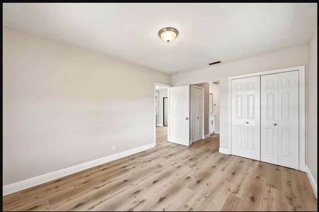 8 NE 9th Avenue, Deerfield Beach, FL 33441