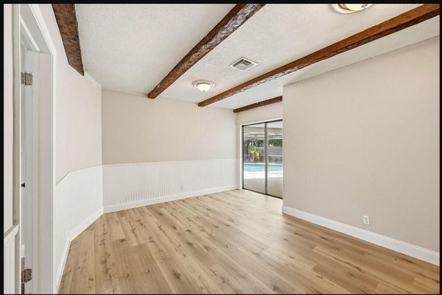 8 NE 9th Avenue, Deerfield Beach, FL 33441