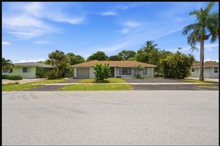 8 NE 9th Avenue, Deerfield Beach, FL 33441