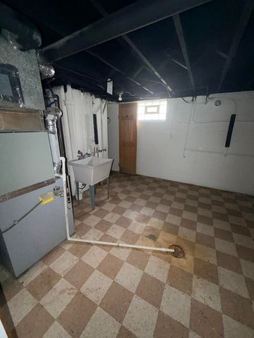 300 S Grand Boulevard, Gary, IN 46403