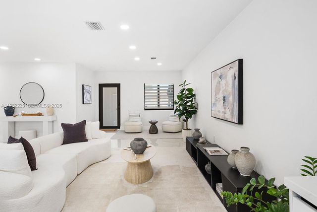 12330 SW 195th Ter, Miami, FL 33177