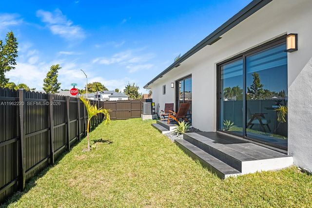 12330 SW 195th Ter, Miami, FL 33177