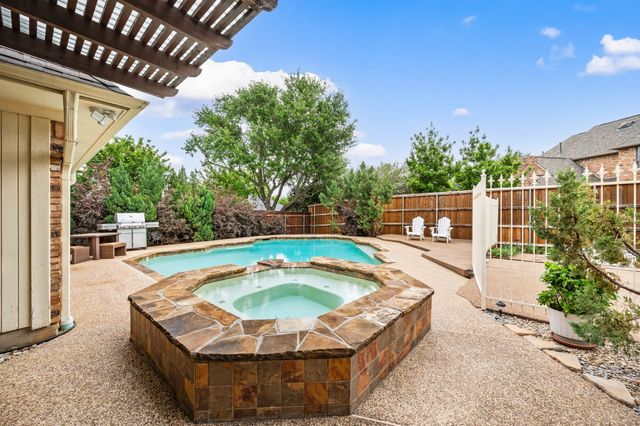 4205 Brookhollow Drive, Colleyville, TX 76034