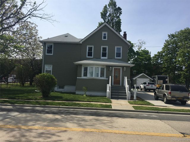 7 1st Avenue Lower, East Rockaway, NY 11518