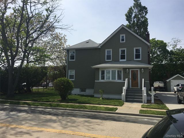 7 1st Avenue Lower, East Rockaway, NY 11518