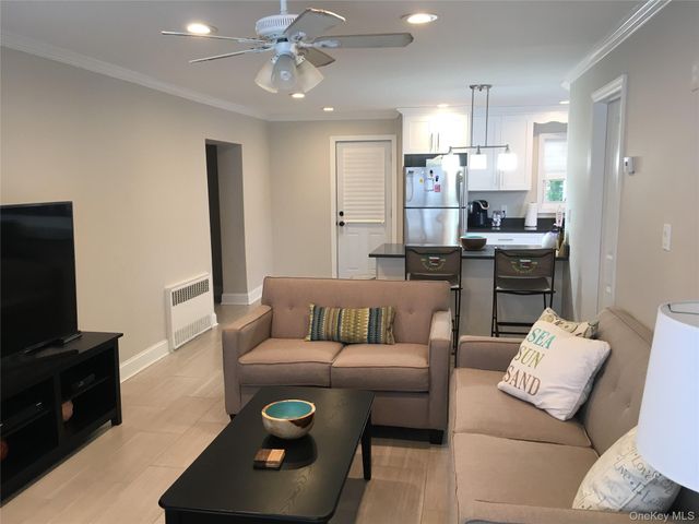 7 1st Avenue Lower, East Rockaway, NY 11518