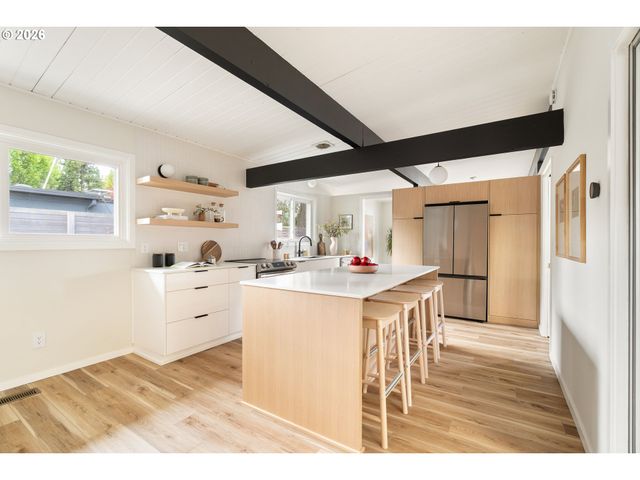 7125 Sw 105TH Ave, Beaverton, OR 97008