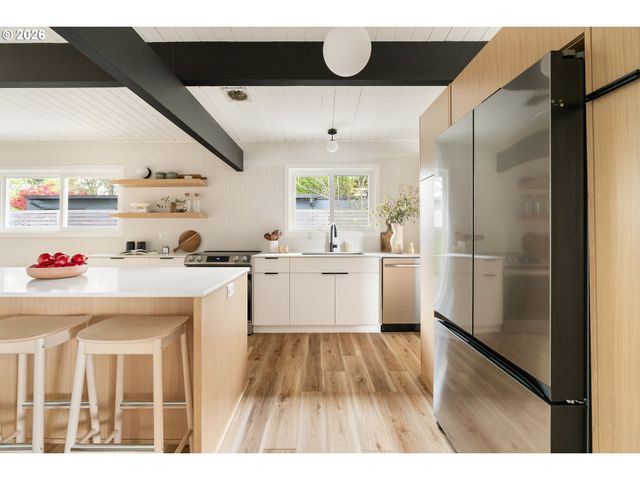 7125 Sw 105TH Ave, Beaverton, OR 97008