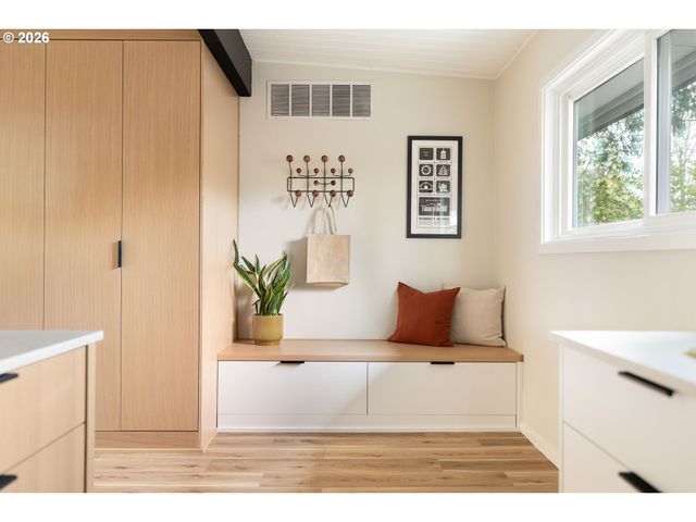 7125 Sw 105TH Ave, Beaverton, OR 97008