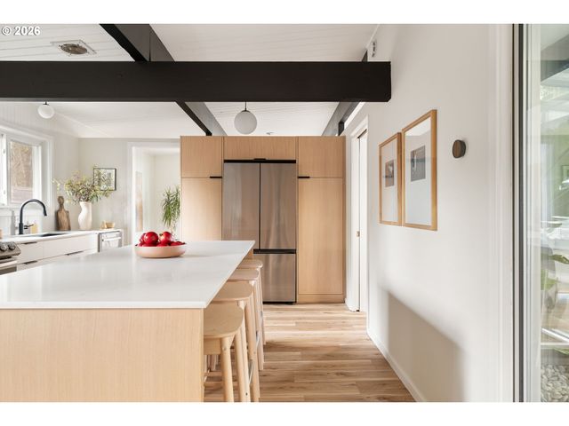 7125 Sw 105TH Ave, Beaverton, OR 97008