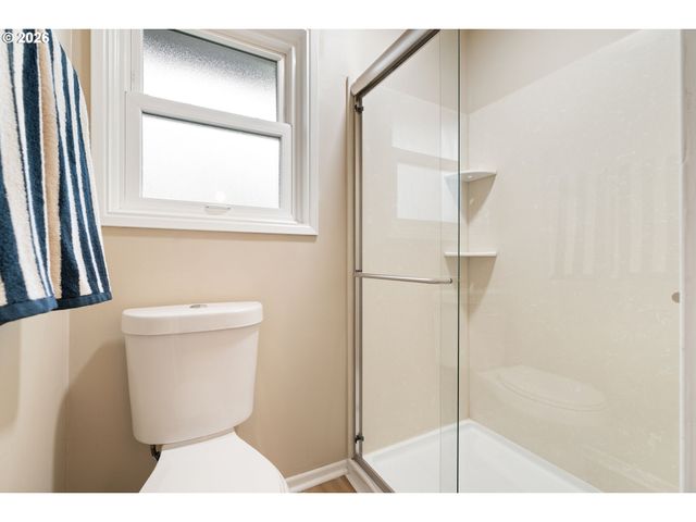 7125 Sw 105TH Ave, Beaverton, OR 97008