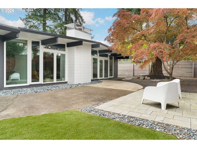 7125 Sw 105TH Ave, Beaverton, OR 97008