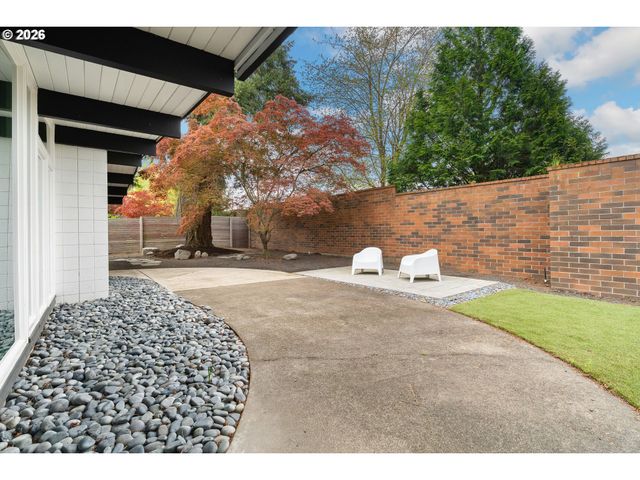 7125 Sw 105TH Ave, Beaverton, OR 97008