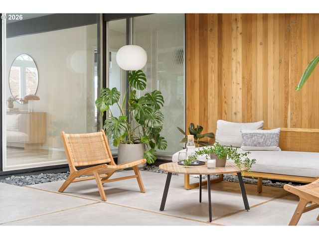 7125 Sw 105TH Ave, Beaverton, OR 97008